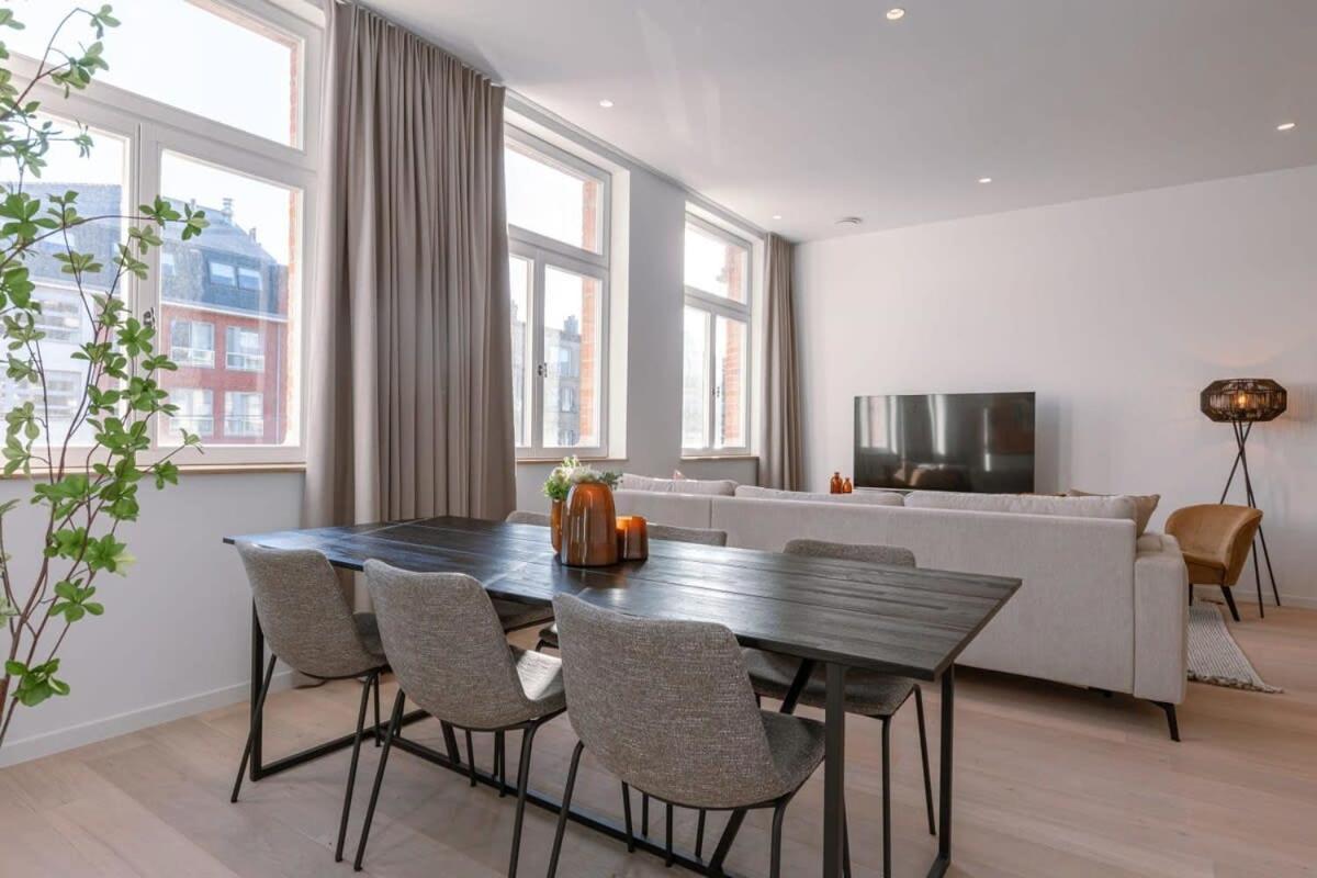 Luxurious Apartment In Town House Near The Beach Blankenberge Exteriér fotografie